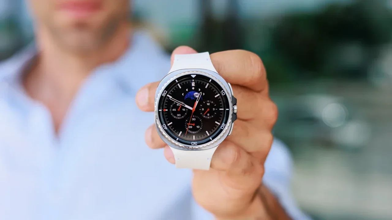 La Galaxy Watch 8 Classic à prix cassé : 120€ de réduction