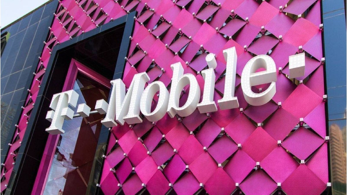 T-Mobile facture 3 000€ pour des iPhone soi-disant gratuits