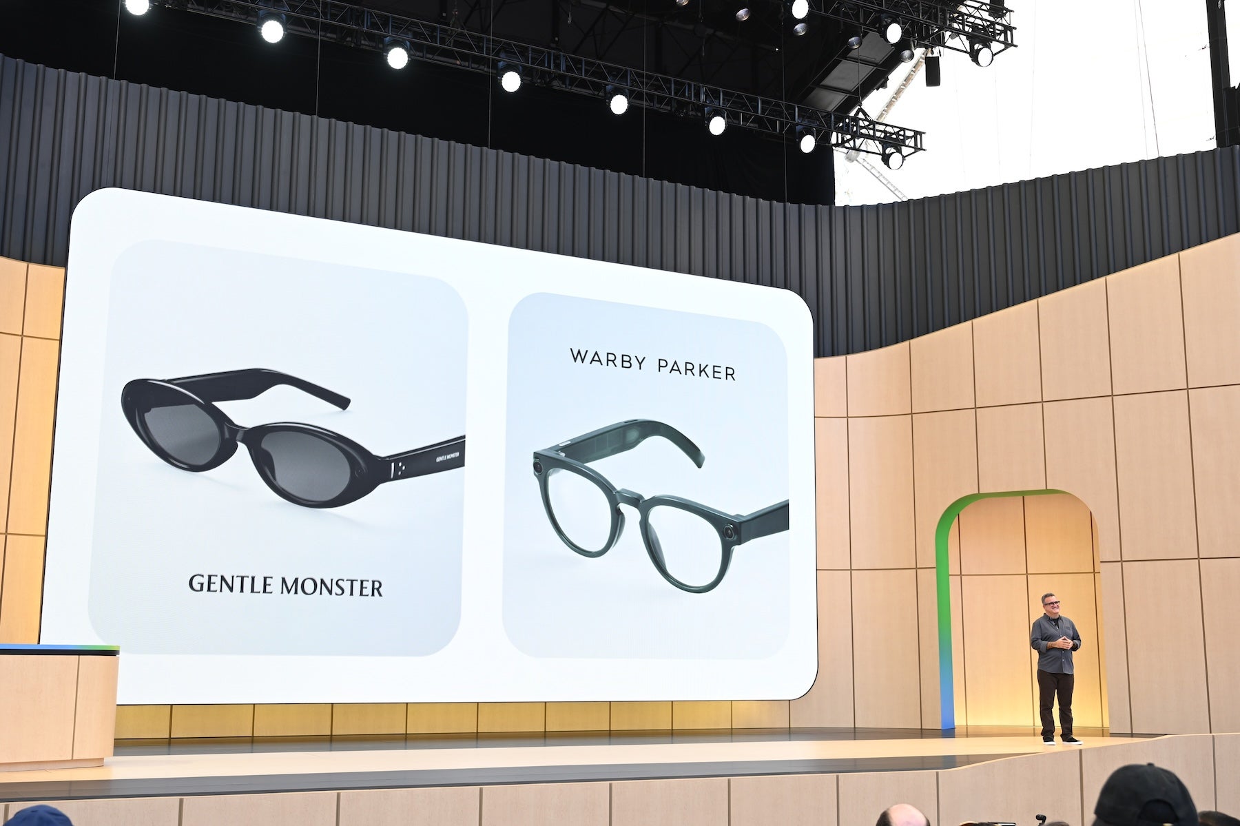 Google et Samsung vont-ils conquérir le marché des lunettes connectées ?