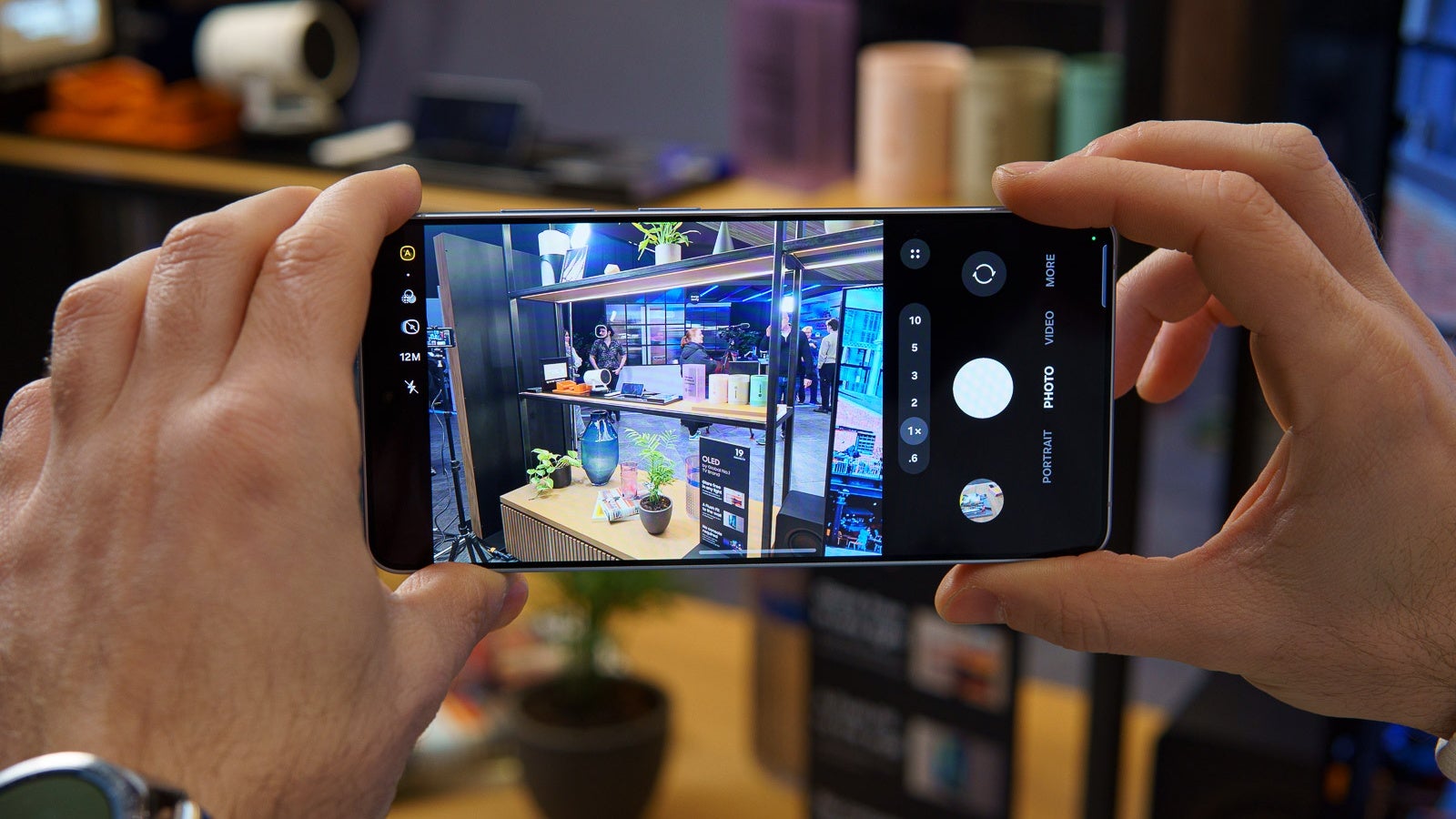 Le Galaxy S27 Pro pourrait copier deux atouts de l'Ultra