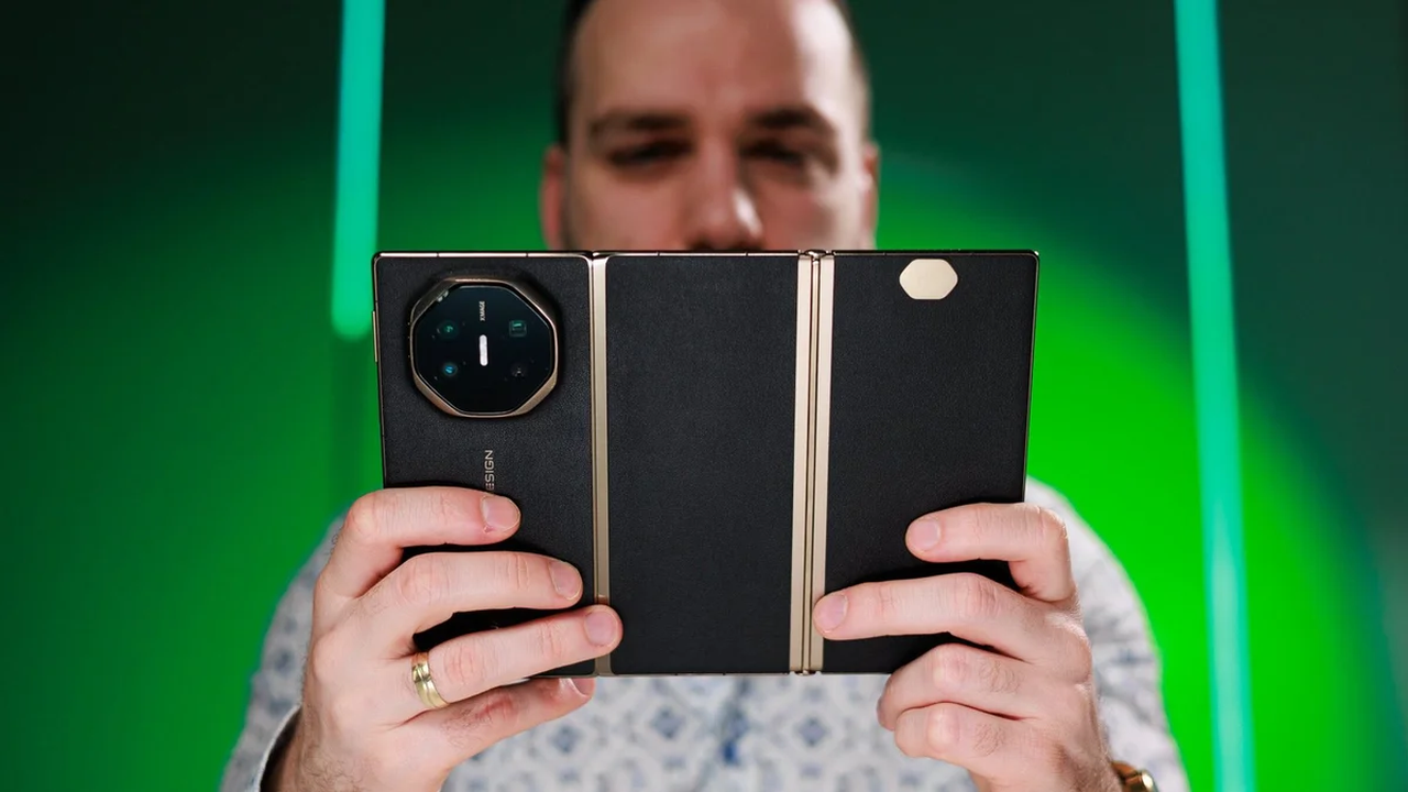 La première tablette pliable arrive (et ce n'est pas un iPad)