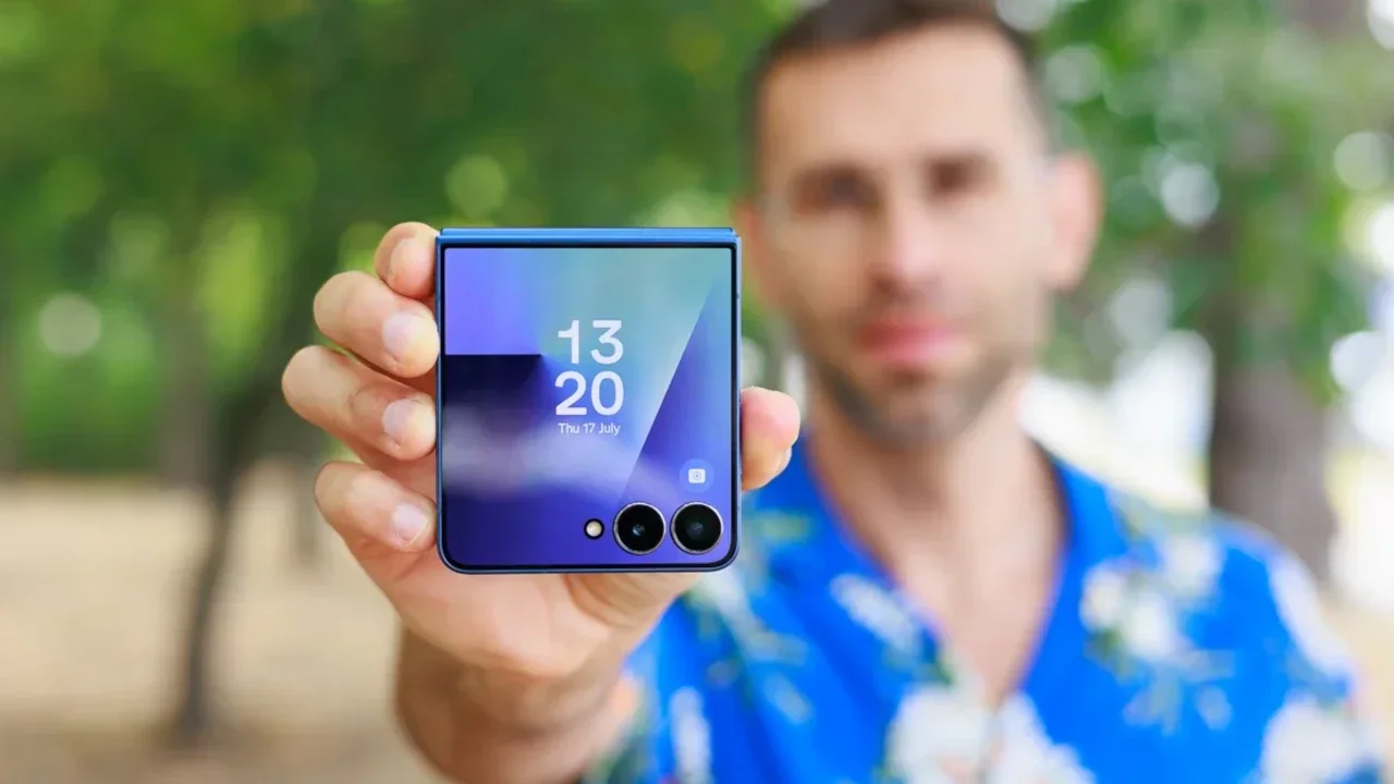 Le Galaxy Z Flip 7 mise tout sur 7 ans de mises à jour