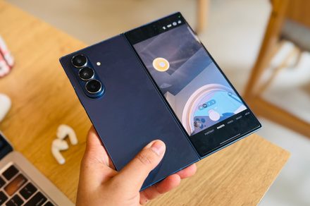 Galaxy Z Fold 8 : Samsung prépare un pliable plus large et plus court