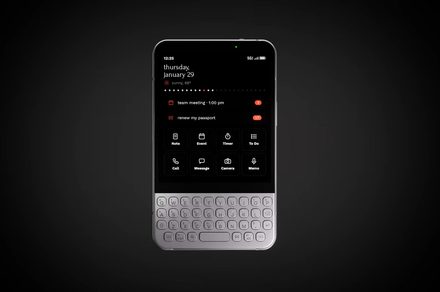 Minimal Phone 2 : le téléphone minimaliste redevient un smartphone